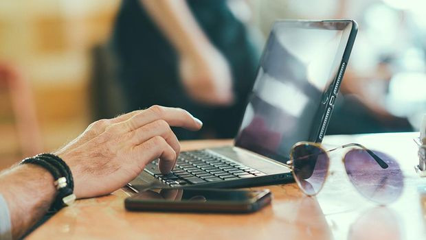 7 Cara Mengatasi Laptop Lemot, Hapus Data sampai Tambah RAM