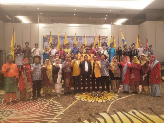 Pelantikan DPD ILUNI UNP Kabupaten Dan Kota Se Riau Dihadiri Gubernur