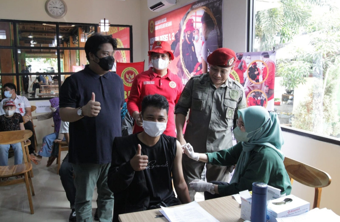 Binda Riau Adakan Vaksinasi diDurian Runtuh Kota Pekanbaru