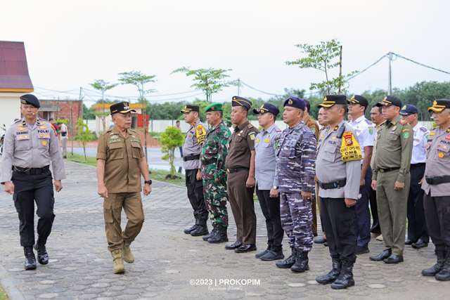 Dukung Kesiapan Pengamanan Kampanye, Plt Bupati Asmar Pimpin Apel Gelar Pasukan Polres Meranti