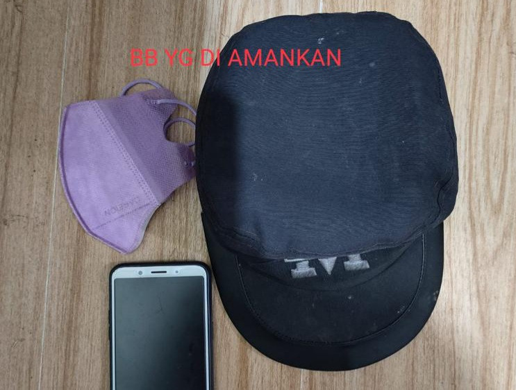 Berbelanja Di Alfamart, Handphone Pelajar Bagansiapiapi Disabet Pengangguran