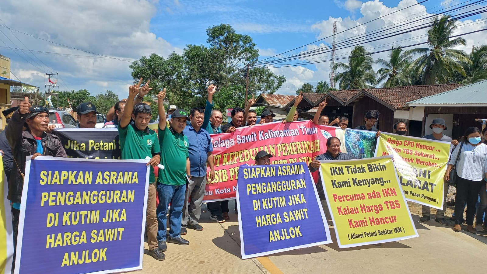 Gelar Dialog di IKN, FPKS Se Kaltim Tuntut Kepedulian Pemerintah Terhadap Nasib Petani Sawit