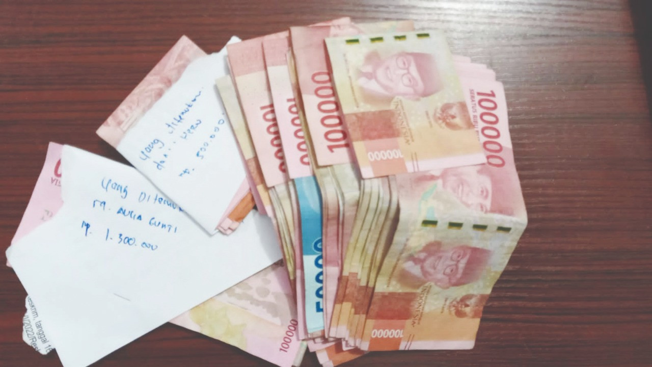 Polres Pelalawan Tangkap 4 PNS DLHK Lakukan Pemerasan