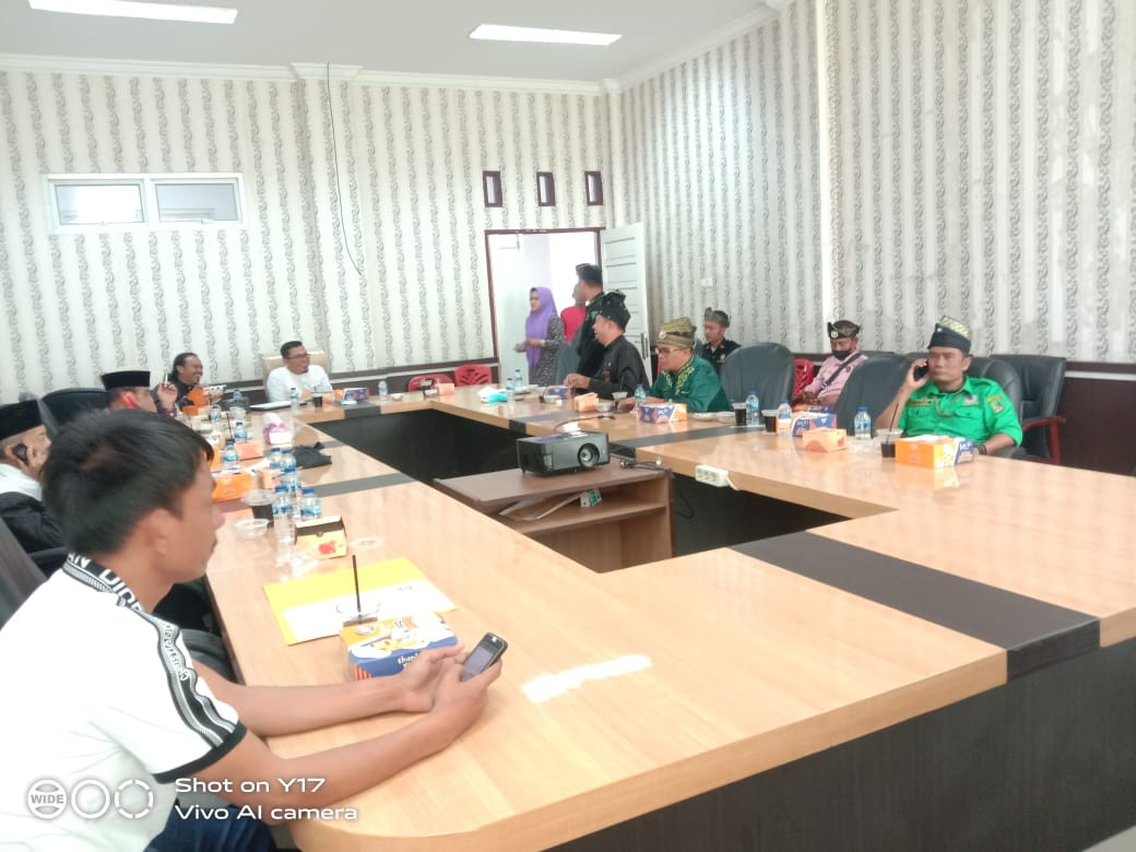 DPRD Dan LAM Rohil Rapat Bahas Ranperda Perubahan Pemilihan Penghulu