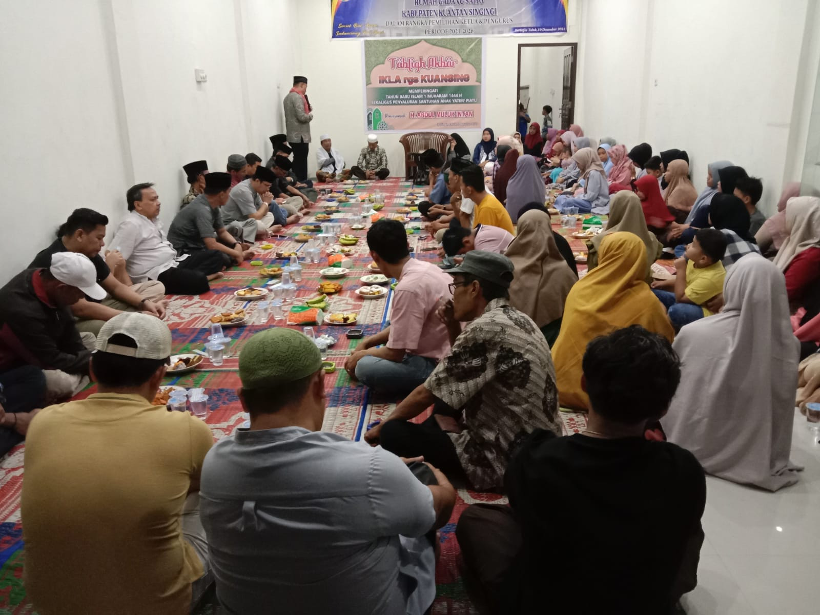 Keluarga Besar Luhak Agam Adakan Tabliq Akbar Dan Penyerahan Santunan Anak Yatim dan Duafa