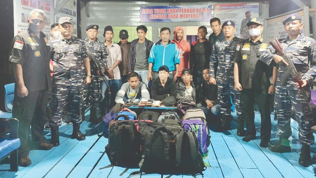 Angkatan Laut Gagalkan Penyeberangan Migran Ilegal