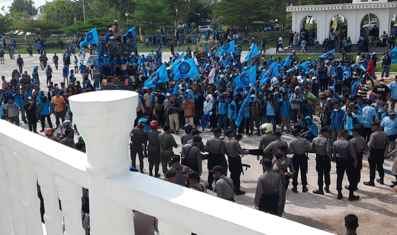 Gelar Unjuk Rasa, Bupati Rohil Terima Massa Perwakilan F.SBPTI Kubu H.Fuad