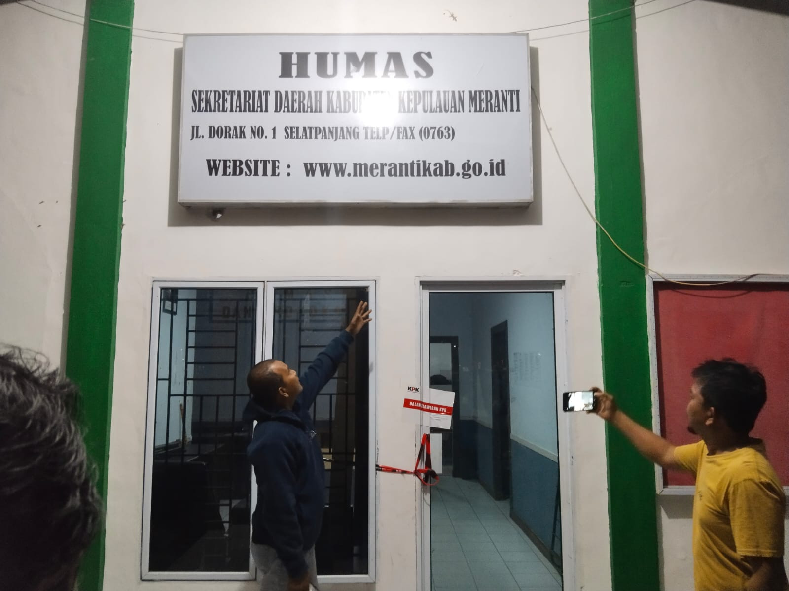 KPK Benarkan Tadi Malam Angkut Bupati Meranti