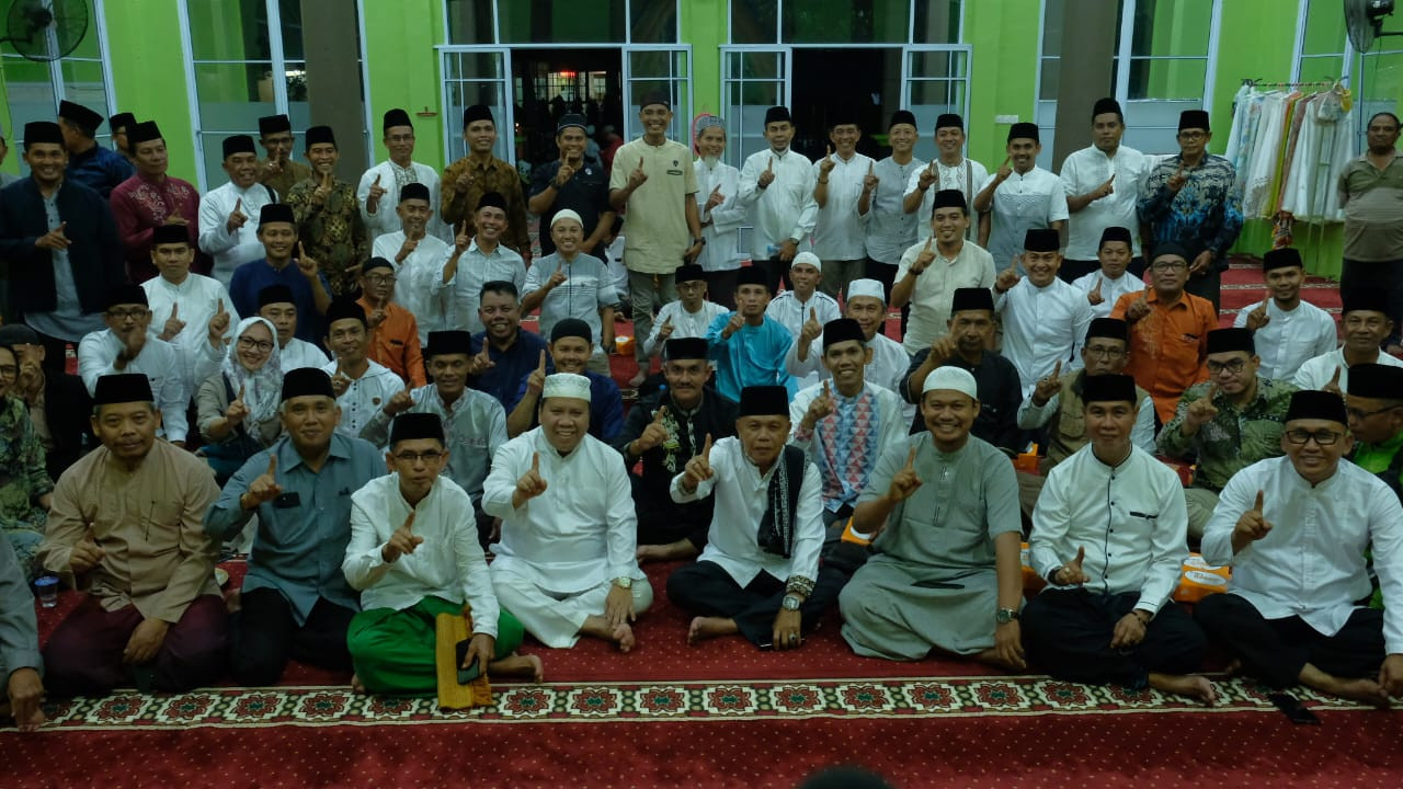 Plt Bupati Bersama Kepala Desa Silahturahmi Ramadhan Ke 20