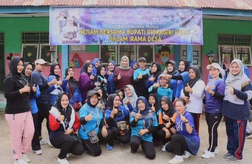 Permudah Pelayanan Masyarakat, Bupati Rezita Menyapa Desa di Kuala Cenaku