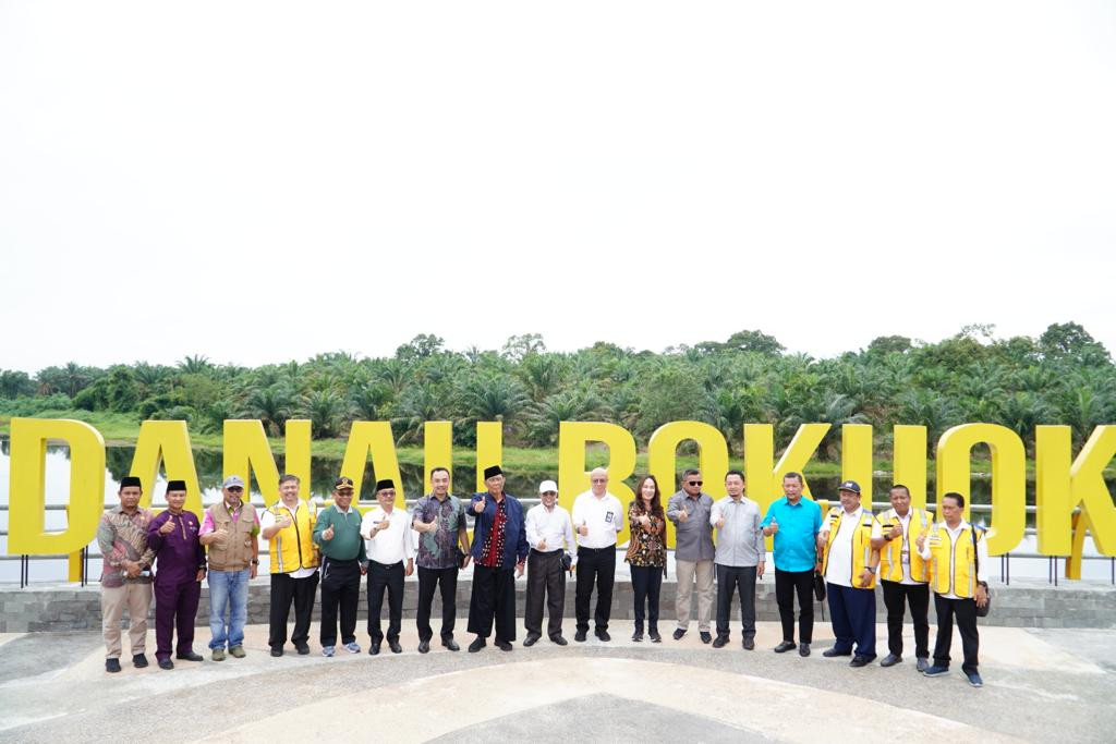 Pj Bupati Kampar dan Rombongan Komisi V DPR RI Kunjungi Lokasi Wisata Danau Bokuok 