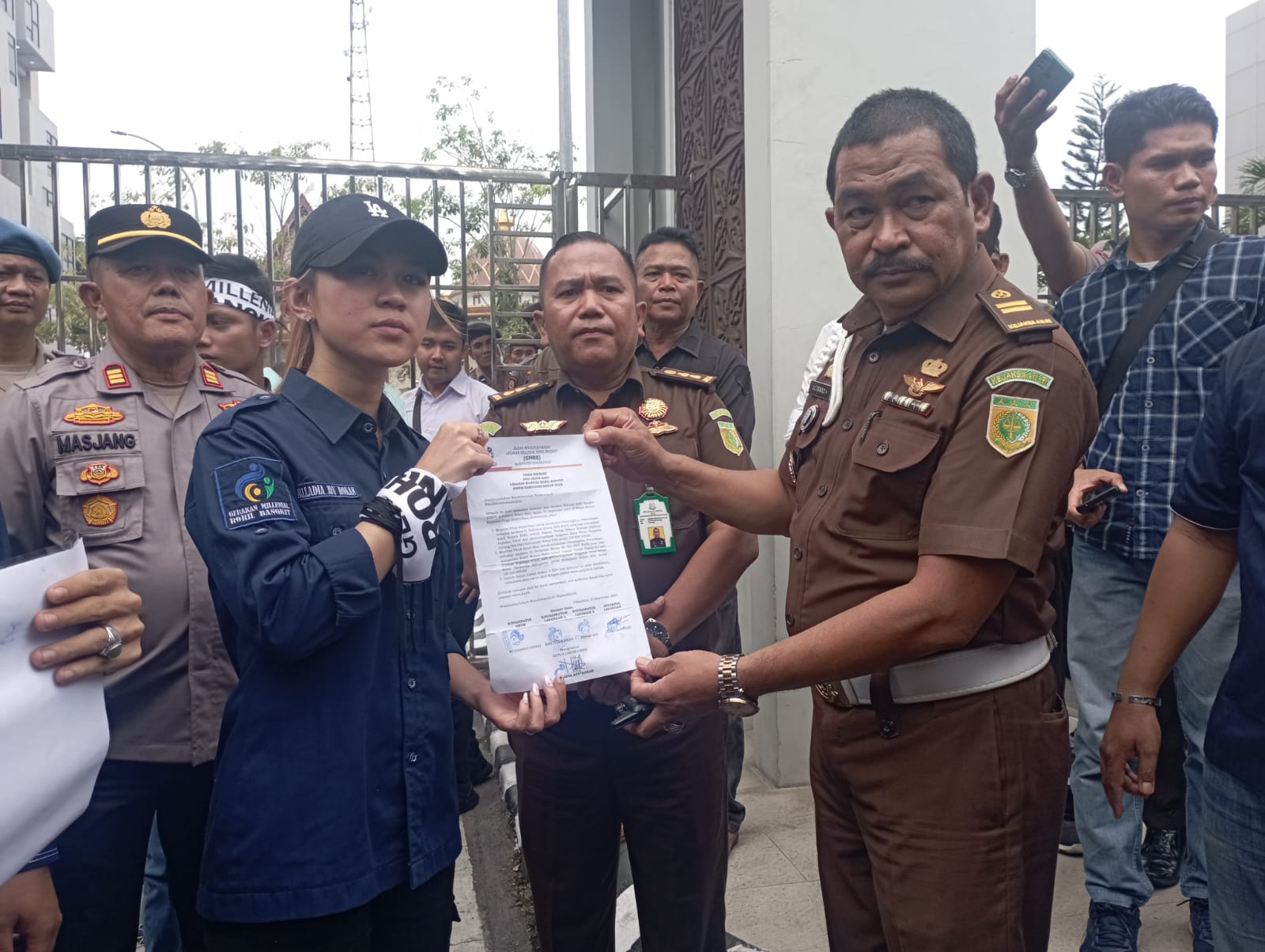 Pengujuk Rasa GMRB Minta Kejati Usut Wabup Rohil Terkait Dana Hibah