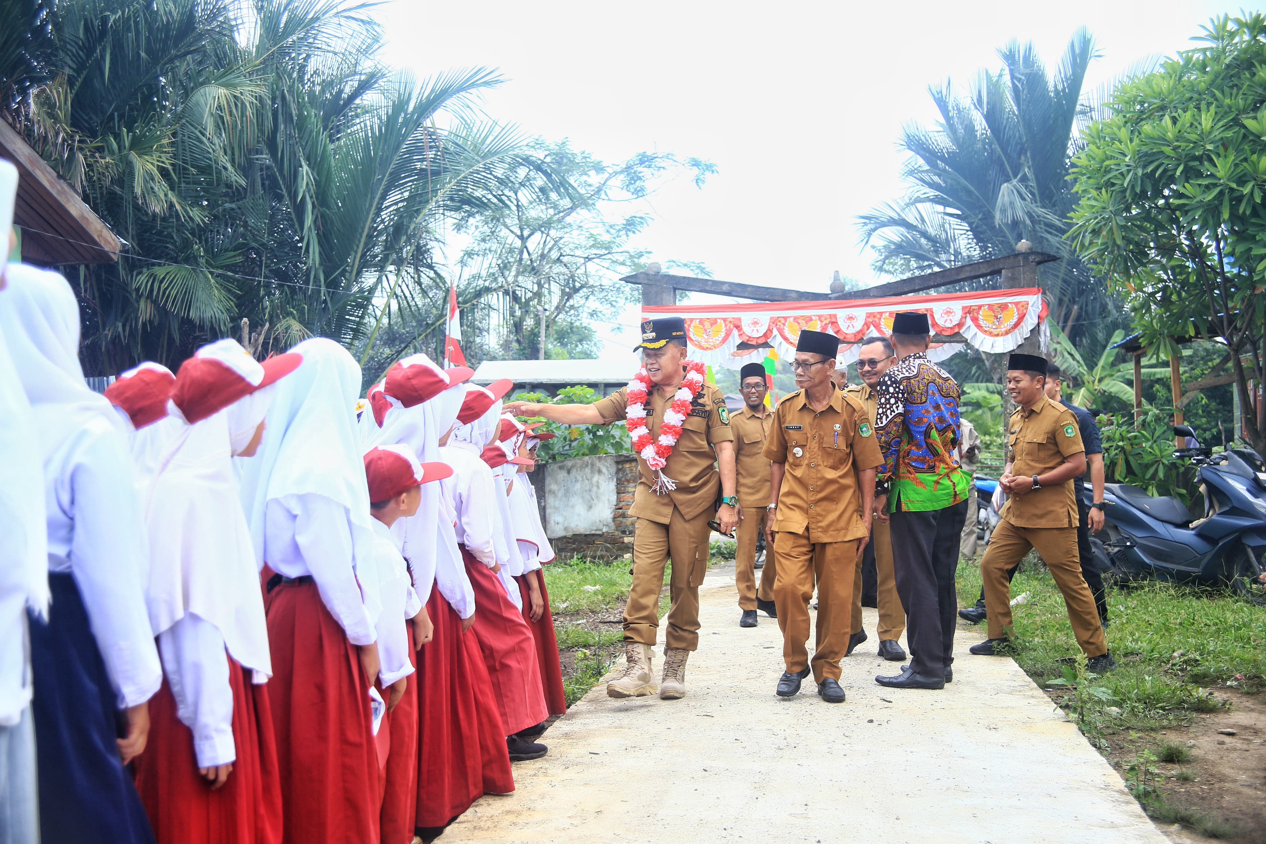 Plt Bupati Asmar Ingatkan Bahaya Narkoba ke Siswa