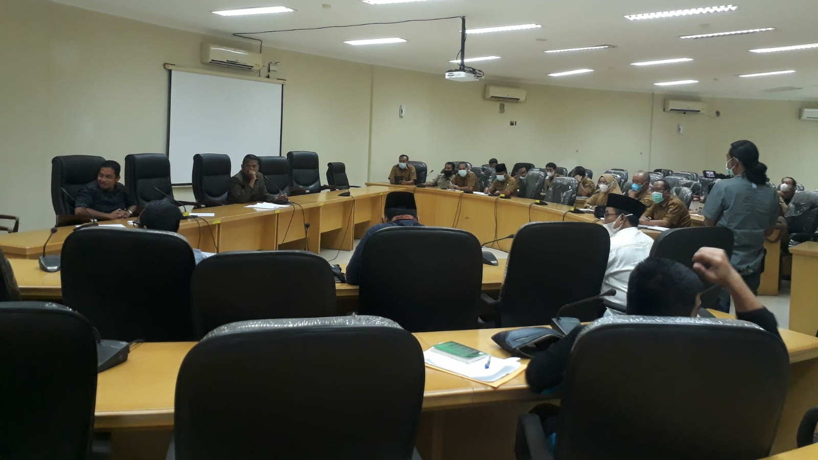 Pansus I DPRD Kampar Kesal Banyak Mobnas Diselewengkan