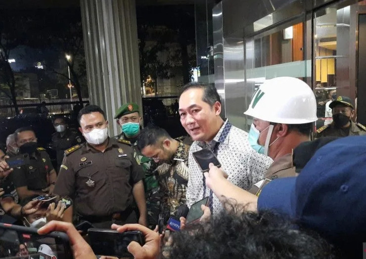 Kemarin, Deportasi Buronan Jepang Hingga Muhammad Lutfi Diperiksa