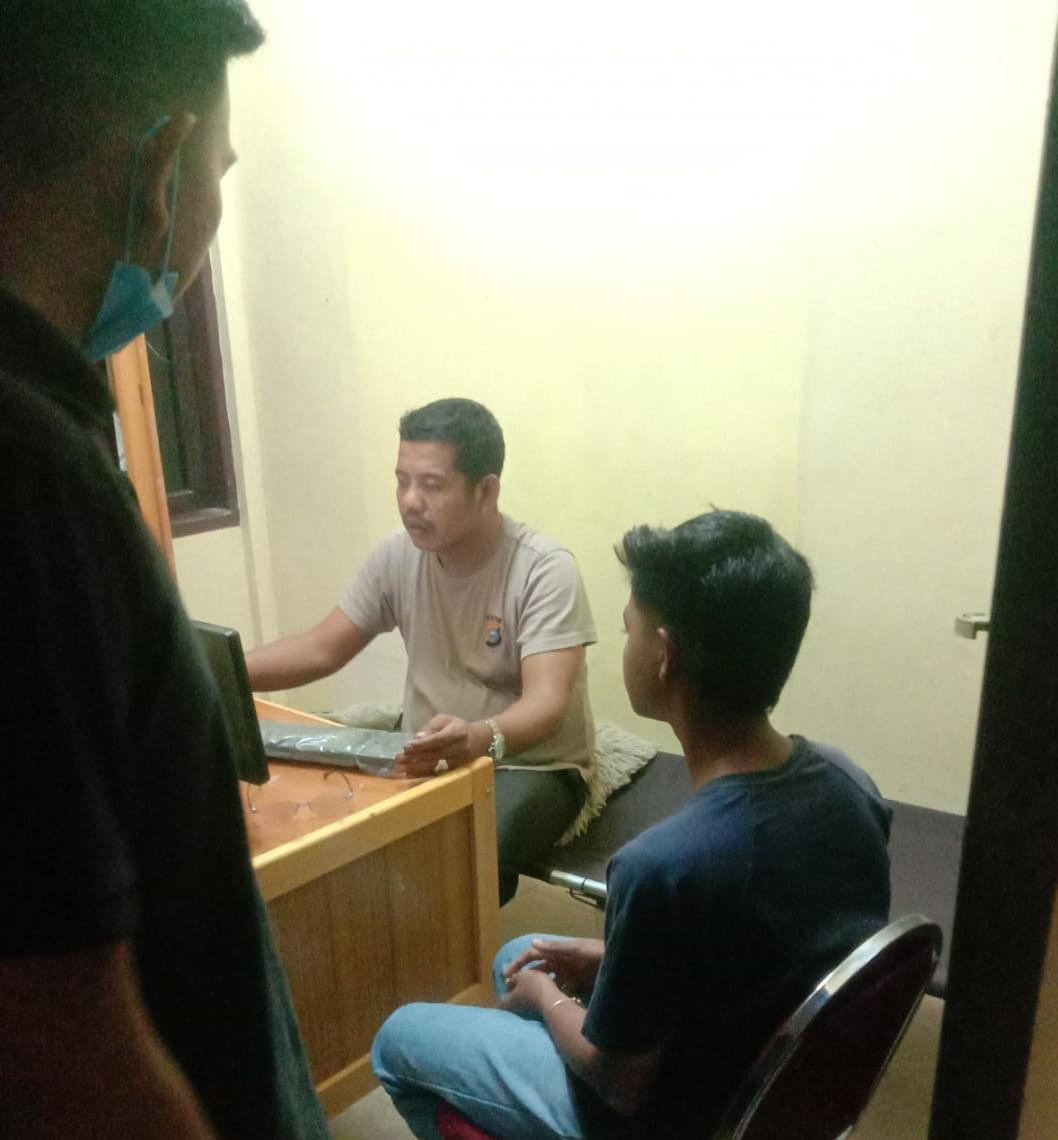 Renaldi Laporkan Penganiayaan dan Pengeroyokan terhadap Dirinya ke Polsek Benai