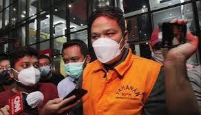 Bupati Kuansing Non Aktif Andi Putra Divonis 5 Tahun 7 Bulan Penjara