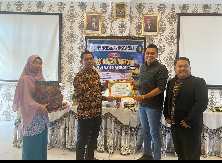 Dampingi Masyarakat Miskin, LBHI Batas Indragiri Lahirkan 200 Paralegal