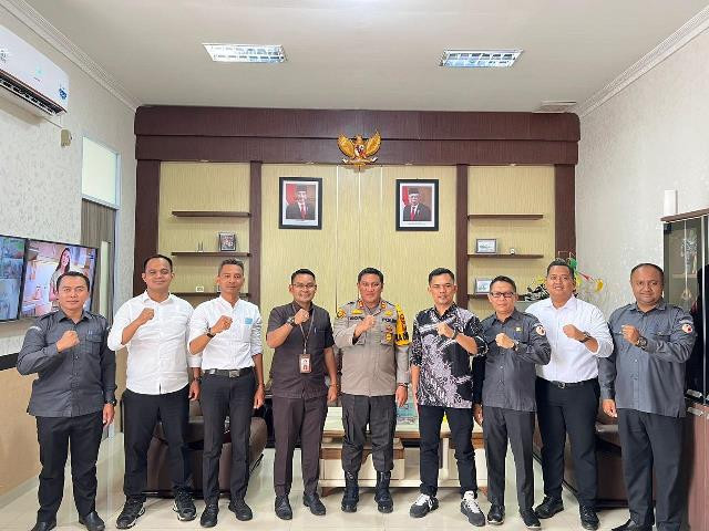 Terima Kunjungan Silaturahmi Bawaslu Meranti, Kapolres Andi Yul Ajak Perkuat Sinergi Wujudkan Pemilu