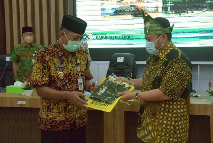 Bersama Bupati, OPD Kampar Belajar Wisata Religi ke Demak