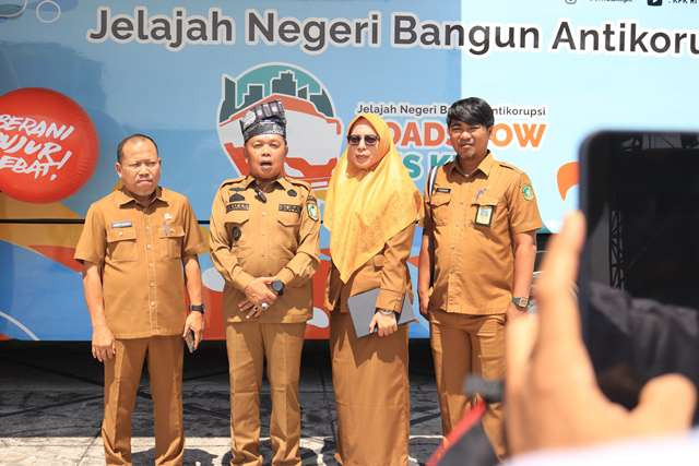 Hadiri Roadshow Bus KPK, Asmar Ajak Masyarakat Berantas Korupsi 