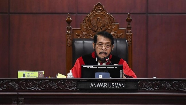 Anwar Usman Sentil Jimly hingga Mahfud soal Konflik Kepentingan di MK