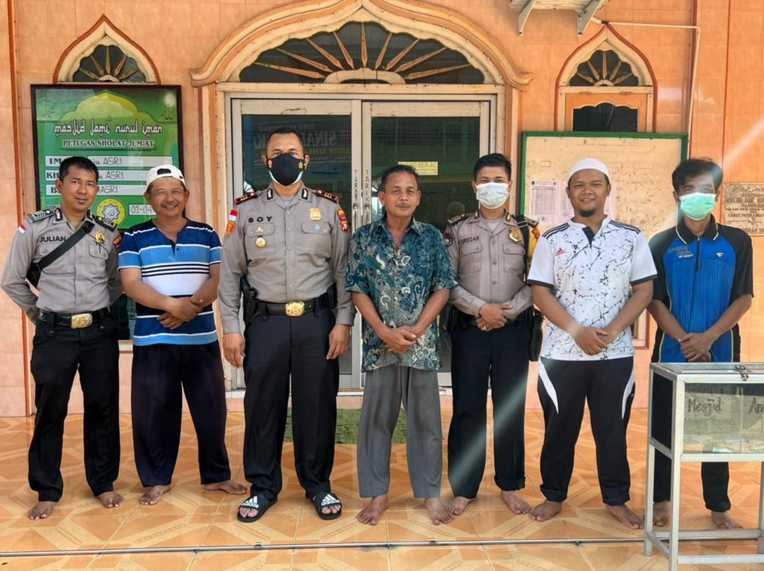 Sambut Bulan Ramadhan, Kapolsek Panipahan Goro di Masjid Nurul Iman