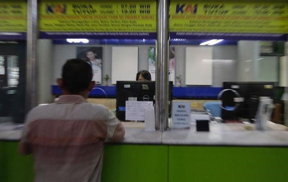 Tiket KA untuk Libur Natal dan Tahun Baru Dijual Mulai Senin Besok