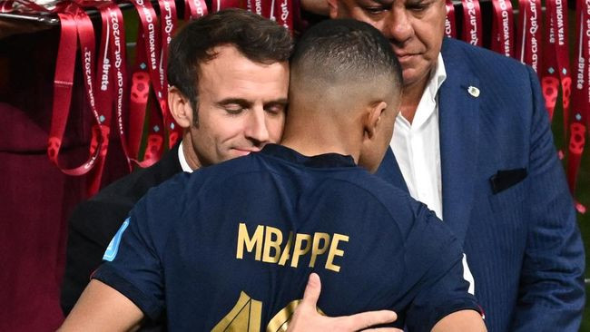 Macron ke Mbappe Cs: Sangat Sedih, tapi Kalian Buat Prancis Bangga 