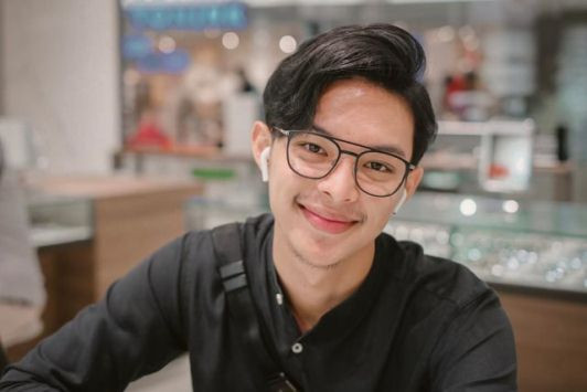 Rey Mbayang Positif Corona