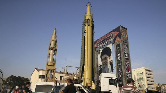 Rudal Hipersonik Iran Bisa Tembus Iron Dome, Israel Makin Ketar-ketir