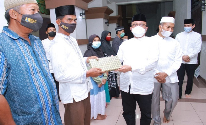 Pemkab Siak, PT RAPP dan Masjid Islamik Center Santuni 600 Anak Yatim